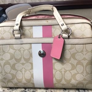 🎉FLASH SALE🎉HP🎉Coach Hobo bag
